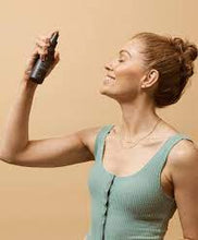 Load image into Gallery viewer, Luna Bronze Illume Tanning Mist
